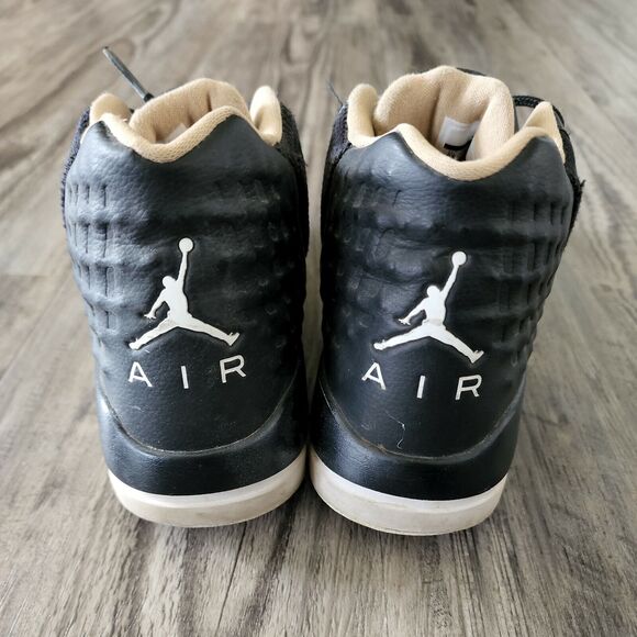 Nike Air Jordan Academy BG Youth Black/White Athletic Shoes Size 6Y 844520-012 - Picture 4 of 5